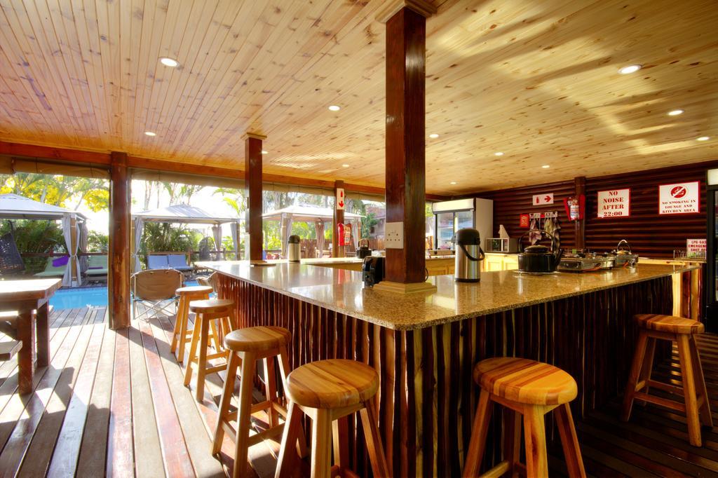 Urban Glamping Tranquil International Backpacking Village Saint Lucia Estuary Exteriör bild